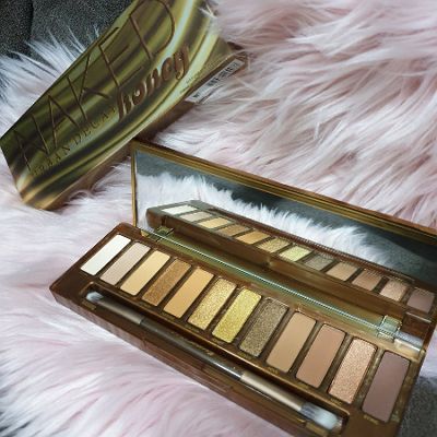 set makeup untuk wanita
